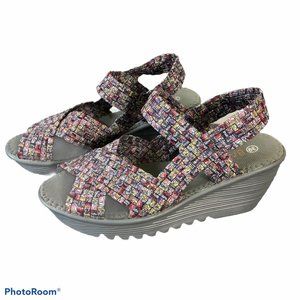 Bernie Mev Woven Strappy Wedge Sandals Multicolor Spring Shoe Women's Size 39